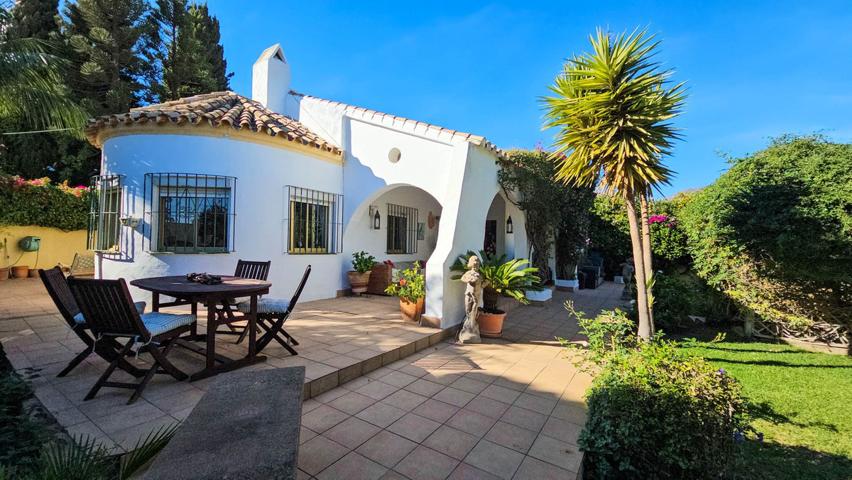 Casa En venta en Valle Romano Golf, Estepona photo 0