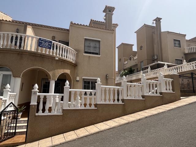 Casa En venta en Campoamor, Orihuela Costa photo 0