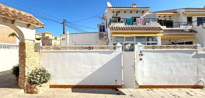 Casa De Campo En venta en Aguas Nuevas 2, Torrevieja photo 0