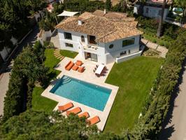Casa En venta en Los Naranjos, Marbella photo 0