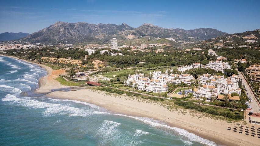 Piso En venta en Las Chapas - Alicate Playa, Marbella photo 0