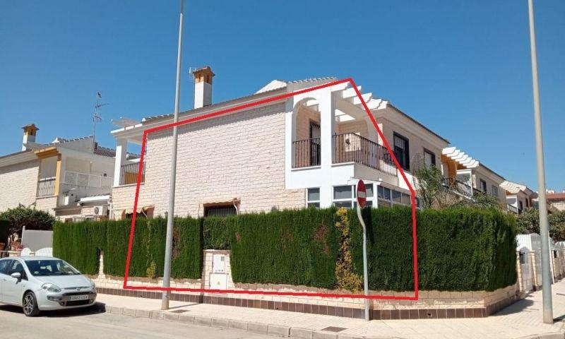 Casa En venta en Zona Pueblo, Pilar De La Horadada photo 0