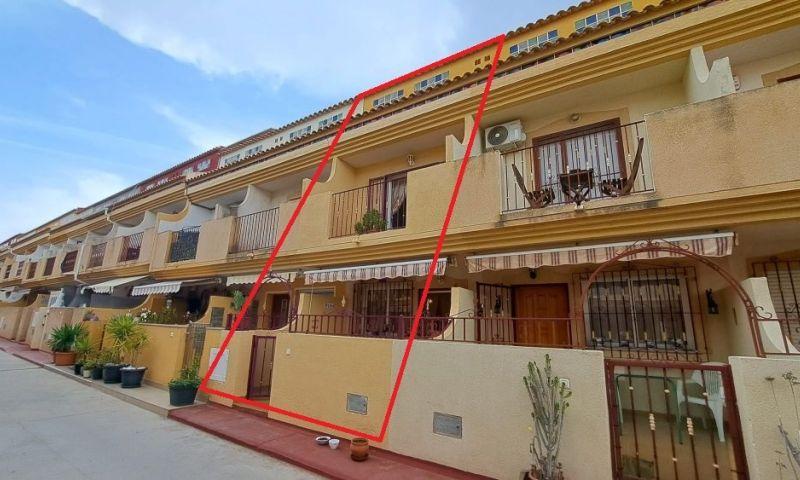 Dúplex En venta en Playa Flamenca, Orihuela Costa photo 0
