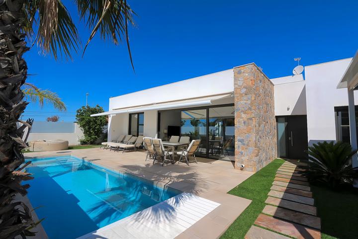 Casa En venta en Las Higuericas, Pilar De La Horadada photo 0