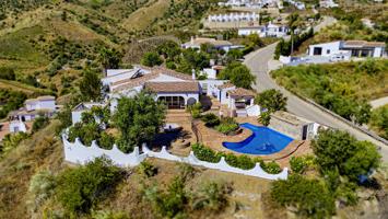 Casa En venta en South Of Spain, Viñuela photo 0