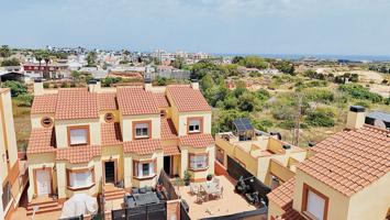 Casa En venta en Costa Blanca, Cabo Roig photo 0