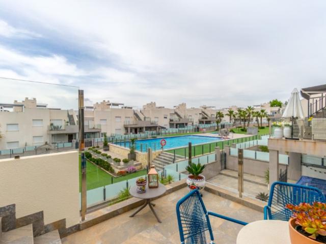  Ático En venta en Aguas Nuevas, Torrevieja photo 0