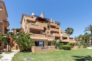 Piso En venta en Las Mesas, Estepona photo 0