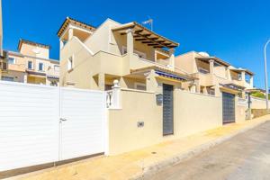 Casa En venta en Las Filipinas, San Miguel De Salinas photo 0