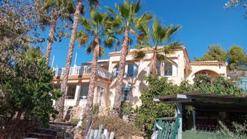 Casa De Campo En venta en La Nucia Pueblo, La Nucía photo 0
