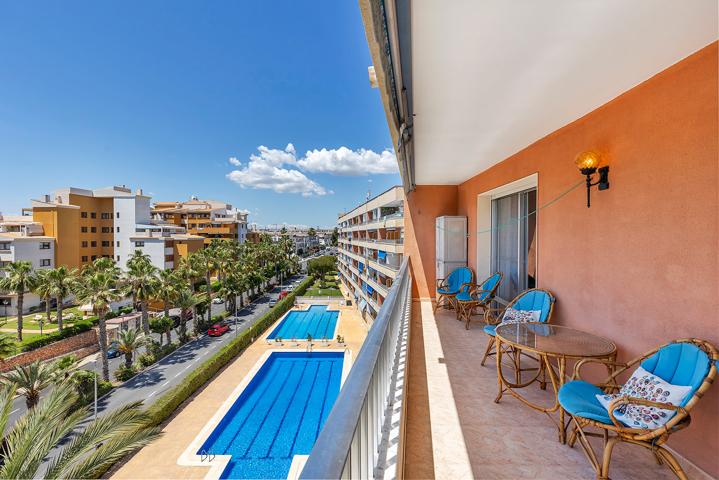 Piso En venta en Punta Prima, Torrevieja photo 0