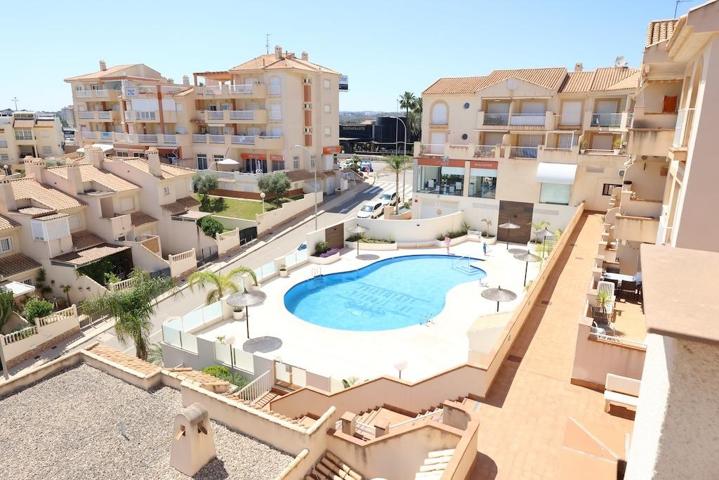 Piso En venta en Campoamor, Orihuela Costa photo 0