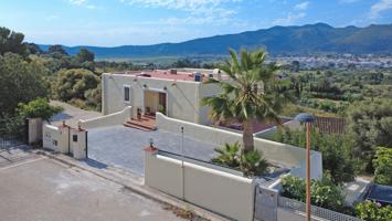 Casa En venta en Comunidad Valenciana, Jalon - Xalo photo 0