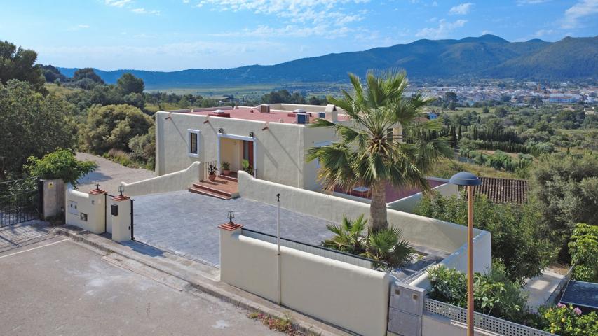 Casa En venta en Comunidad Valenciana, Jalon - Xalo photo 0