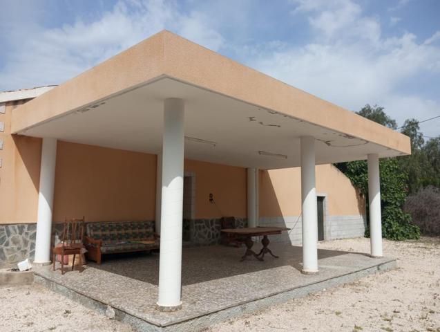 Casa De Campo En venta en Comunidad Valenciana, Redovan photo 0