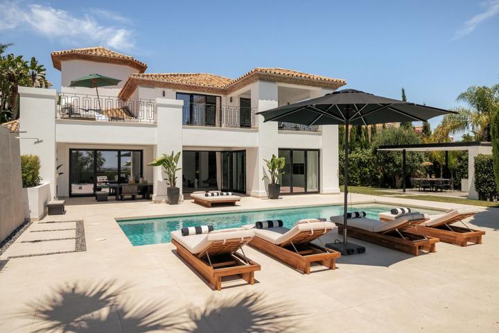 Casa En venta en Los Naranjos, Marbella photo 0