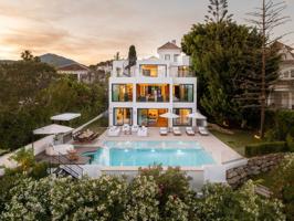 Casa En venta en Los Naranjos, Marbella photo 0