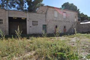 Casa En venta en Comunidad Valenciana, Pinoso photo 0