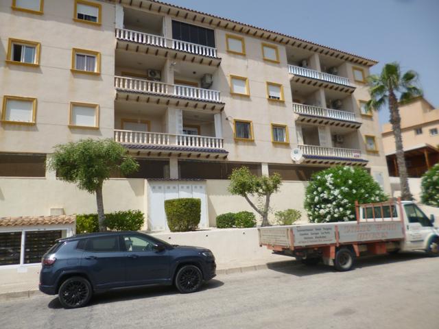Piso En venta en La Zenia, Orihuela Costa photo 0