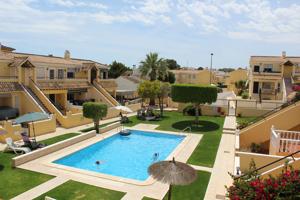 Piso En venta en La Zenia, Orihuela Costa photo 0