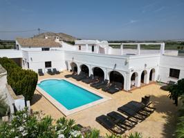 Casa En venta en Centro, Villena photo 0