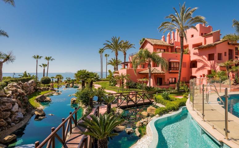 Piso En venta en Guadalmansa, Estepona photo 0