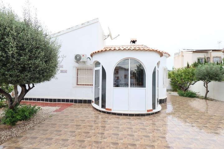 Casa En venta en La Siesta - El Salado - Torreta, Torrevieja photo 0