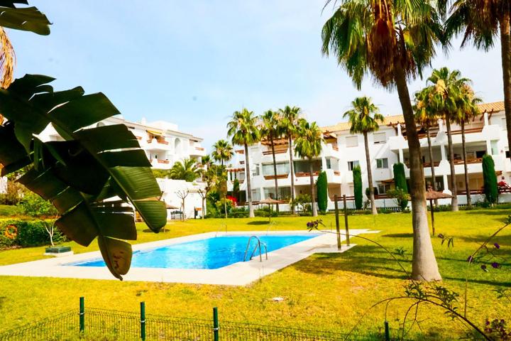 Piso En venta en Parque Selwo Aventura, Estepona photo 0