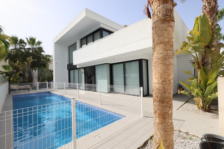 Casa En venta en Costa Blanca Sur, Ciudad Quesada photo 0
