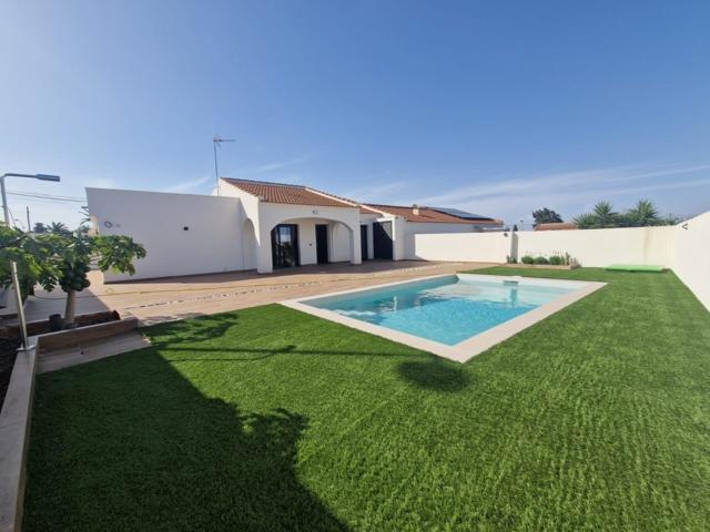 Casa En venta en La Siesta, Torrevieja photo 0