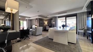 Piso En venta en Kempinski, Estepona photo 0