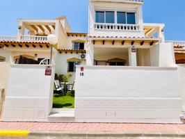 Casa En venta en Playa Flamenca, Orihuela Costa photo 0