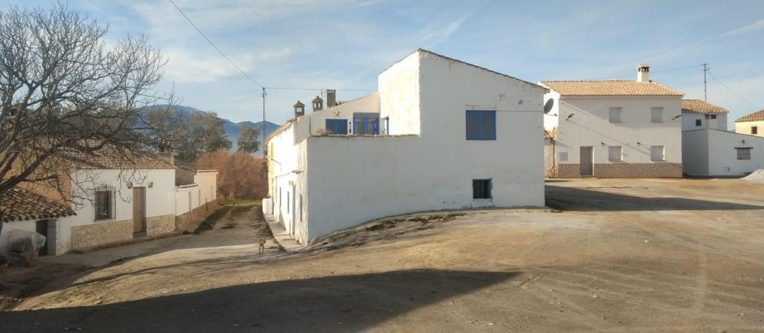 Casa De Campo En venta en Andalucia, Caniles photo 0