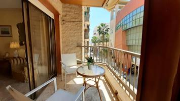 Piso En venta en Torrevieja, Torrevieja photo 0