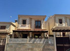 Casa En venta en Comunidad Valenciana, Bigastro photo 0