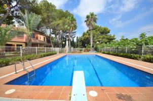 Casa En venta en Los Balcones - Los Altos Del Edén, Torrevieja photo 0