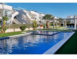 Casa De Campo En venta en Centro, Torrevieja photo 0