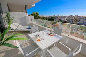 Piso En venta en Playa Flamenca, Orihuela Costa photo 0