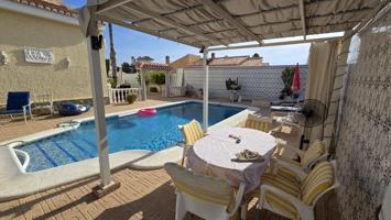 Casa En venta en La Siesta - El Salado - Torreta, Torrevieja photo 0