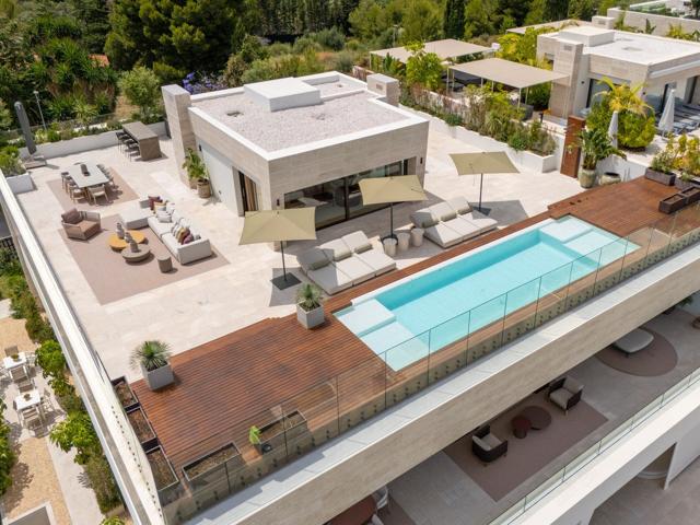 Piso En venta en Sierra Blanca, Marbella photo 0