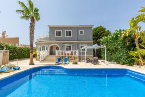 Casa En venta en La Marina, San Fulgencio photo 0