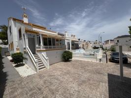 Casa En venta en Villamartín-Las Filipinas, Orihuela Costa photo 0