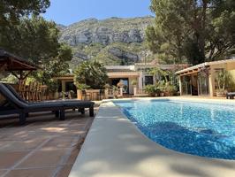 Casa En venta en Denia, Denia photo 0