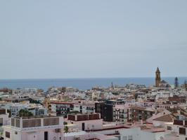 Piso En venta en Zona Las Mesas, Estepona photo 0