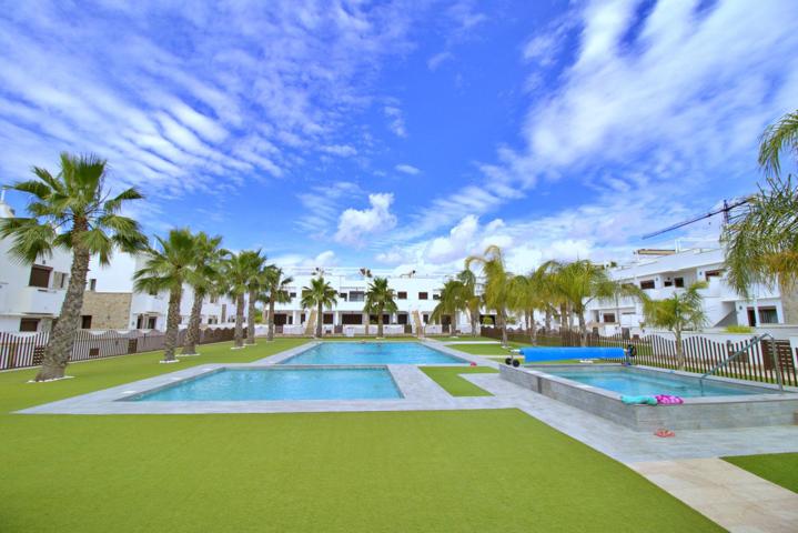 Dúplex En venta en Torre De La Horadada, Pilar De La Horadada photo 0