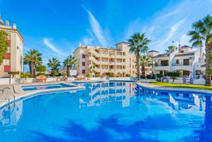 Piso En venta en Playa Flamenca Norte, Orihuela Costa photo 0
