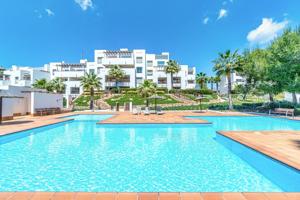 Piso En venta en Las Colinas Golf, Orihuela photo 0