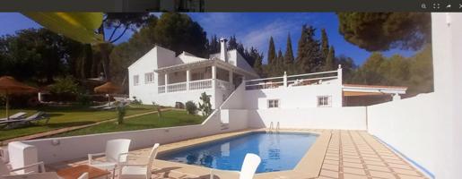 Casa En venta en Los Pacos, Fuengirola photo 0