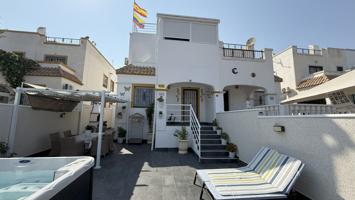 Casa En venta en Los Almendros-La Florida, Orihuela Costa photo 0