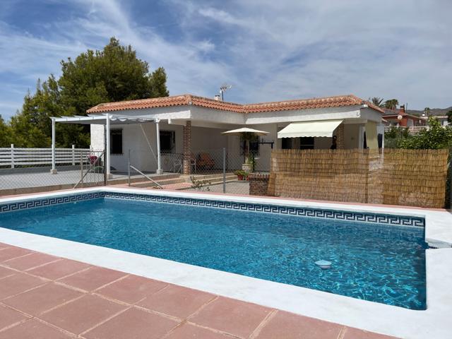 Casa En venta en Comunidad Valenciana, Albatera photo 0